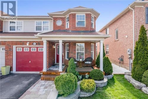 852 Luxton Drive, Milton, ON - Outdoor