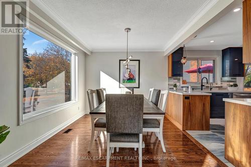 3479 Spruce Avenue, Burlington, ON - Indoor Photo Showing Dining Room