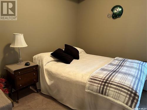 207 505 Bannerman Street, Weyburn, SK - Indoor Photo Showing Bedroom