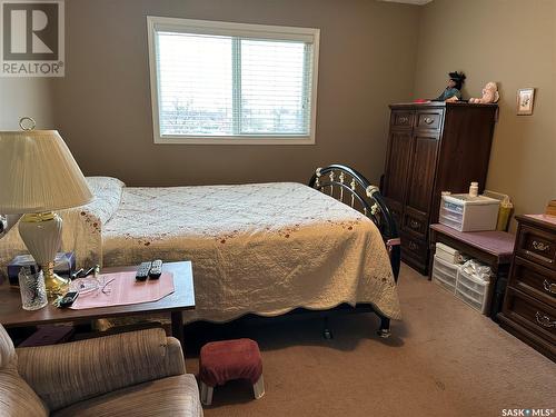 207 505 Bannerman Street, Weyburn, SK - Indoor Photo Showing Bedroom