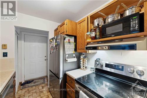 2 - 9 Gilmour Street, Ottawa, ON - Indoor Photo Showing Kitchen