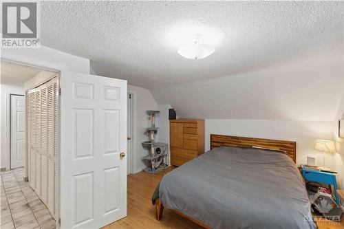 Bedroom 1 - 9 Gilmour Street Unit#2, Ottawa, ON - Indoor Photo Showing Bedroom