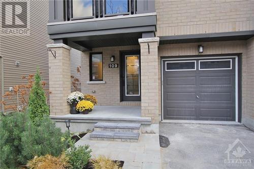 Beautiful landscaped entrance - 109 Wild Senna Way, Ottawa, ON - Outdoor