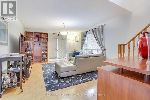 45 Laurelhurst Crescent, Vaughan, ON - Indoor Photo Showing Other Room