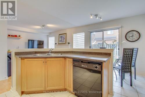 45 Laurelhurst Crescent, Vaughan, ON - Indoor Photo Showing Kitchen With Double Sink