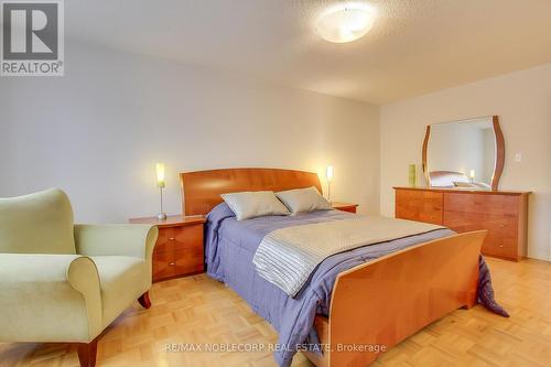 45 Laurelhurst Crescent, Vaughan, ON - Indoor Photo Showing Bedroom