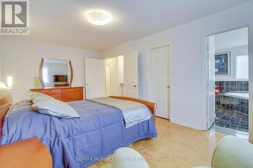 45 Laurelhurst Crescent, Vaughan, ON - Indoor Photo Showing Bedroom