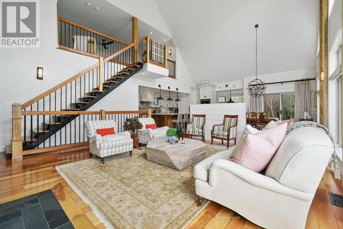 457 Wilson Drive, Hamilton Township, ON - Indoor Photo Showing Living Room