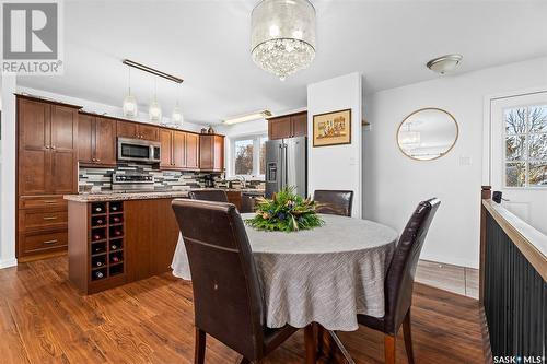 1023 Rorison Avenue, Moose Jaw, SK - Indoor Photo Showing Dining Room