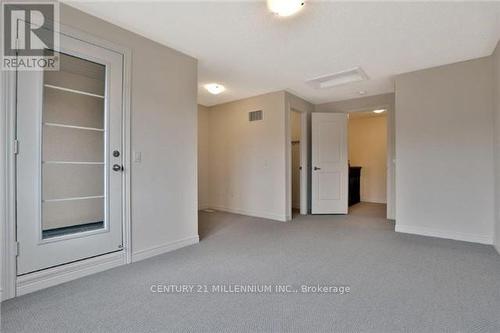 9 Talence Drive, Hamilton, ON - Indoor Photo Showing Other Room