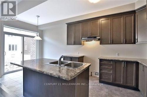 9 Talence Drive, Hamilton, ON - Indoor Photo Showing Kitchen With Double Sink