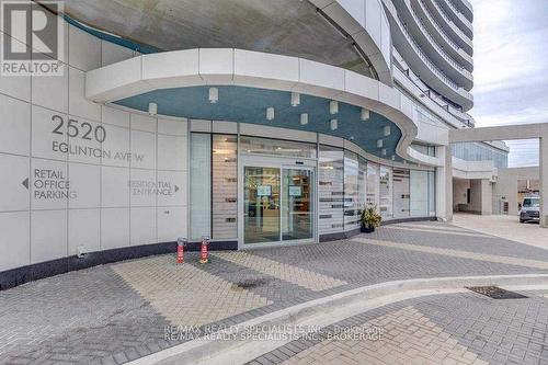 1116 - 2520 Eglinton Avenue W, Mississauga, ON - Outdoor