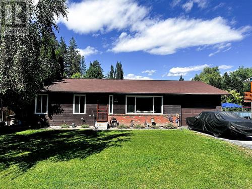 3305 8Th Street, Naramata, BC - Outdoor With Deck Patio Veranda