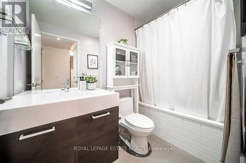 413 - 90 Broadview Avenue, Toronto, ON - Indoor Photo Showing Bathroom