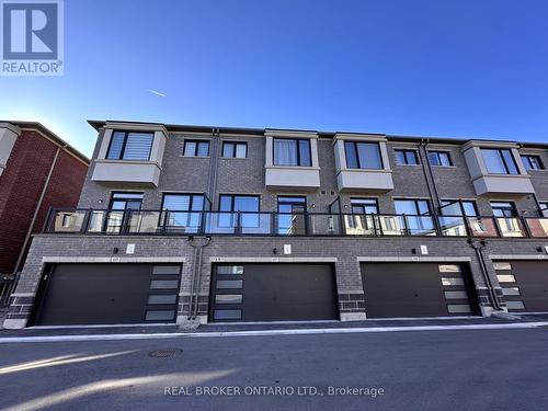 107 Crimson Forest Drive, Vaughan, ON - Outdoor With Facade