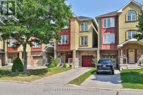 60 Matthew Boyd Crescent, Newmarket, ON - Outdoor With Facade