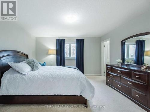 1043 Oakcrossing Gate, London, ON - Indoor Photo Showing Bedroom