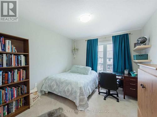 1043 Oakcrossing Gate, London, ON - Indoor Photo Showing Bedroom