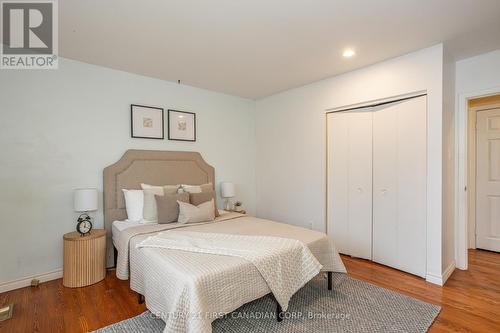 1208 Guildwood Boulevard, London, ON - Indoor Photo Showing Bedroom