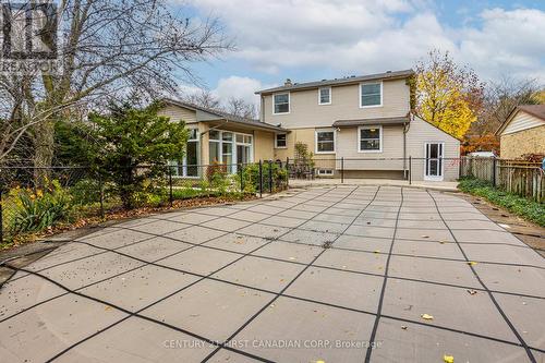 1208 Guildwood Boulevard, London, ON - Outdoor