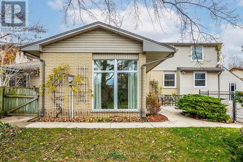 1208 Guildwood Boulevard, London, ON - Outdoor