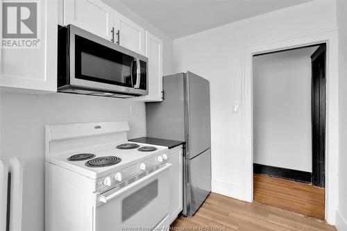 476 Parent Ave Unit# 6, Windsor, ON - Indoor Photo Showing Kitchen