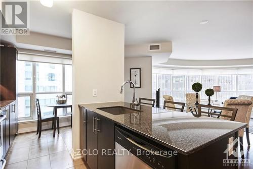 801 - 242 Rideau Street, Ottawa, ON - Indoor Photo Showing Kitchen With Upgraded Kitchen