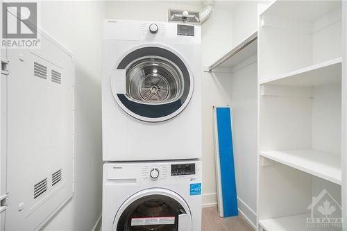 607 - 1350 Hemlock Road, Ottawa, ON - Indoor Photo Showing Laundry Room