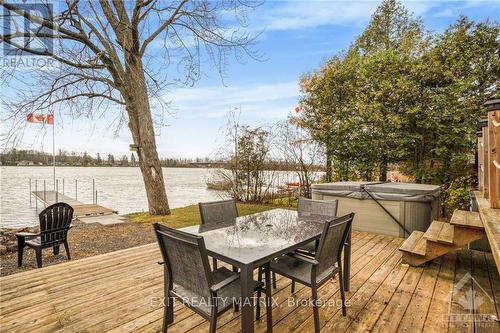 2824 Barts Lane, Ottawa, ON - Outdoor With Deck Patio Veranda