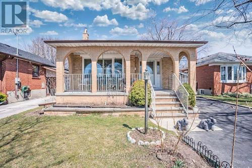 Bsmt - 71 Barrymore Road, Toronto, ON - Outdoor With Deck Patio Veranda