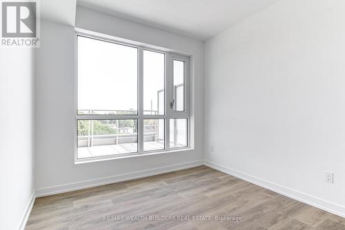 627 - 150 Logan Avenue, Toronto, ON - Indoor Photo Showing Other Room