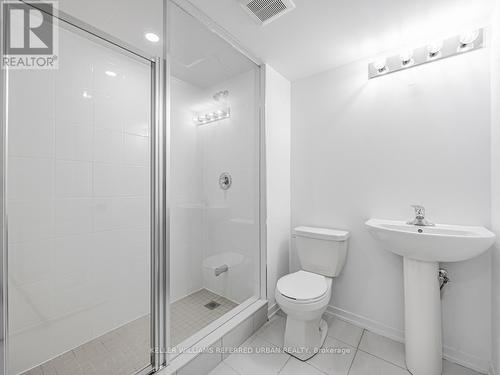 32 Bateson Street, Ajax, ON - Indoor Photo Showing Bathroom