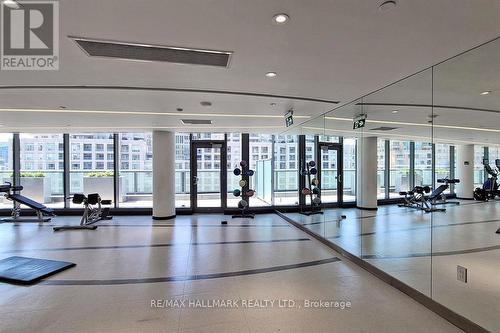 3909 - 11 Wellesley Street W, Toronto, ON - Indoor Photo Showing Gym Room