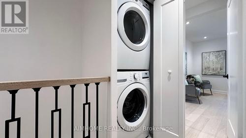 43 Highfield Road, Toronto, ON - Indoor Photo Showing Laundry Room