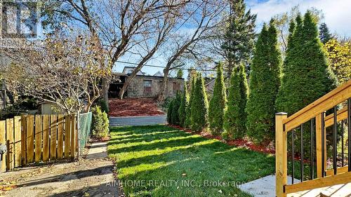 43 Highfield Road, Toronto, ON - Outdoor