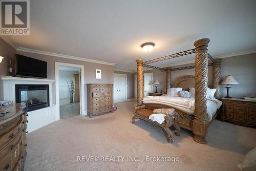 1895 Concession 4 Road, Niagara-On-The-Lake, ON - Indoor Photo Showing Bedroom