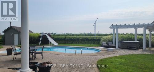 1895 Concession 4 Road, Niagara-On-The-Lake, ON - Outdoor With In Ground Pool