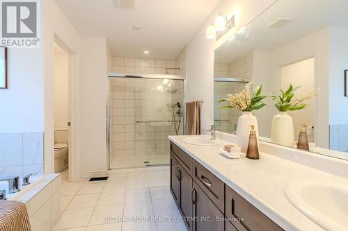 9 Whitton Drive, Brantford, ON - Indoor Photo Showing Bathroom