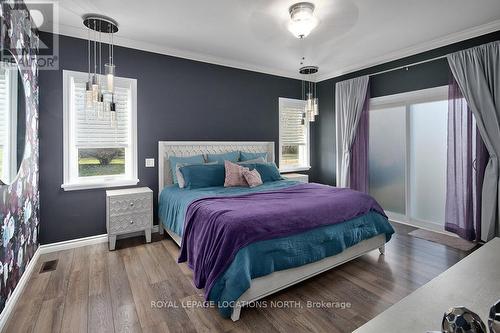 879 15Th Street W, Georgian Bluffs, ON - Indoor Photo Showing Bedroom