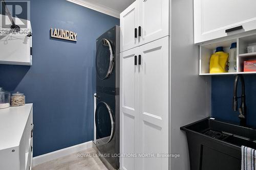 879 15Th Street W, Georgian Bluffs, ON - Indoor Photo Showing Laundry Room