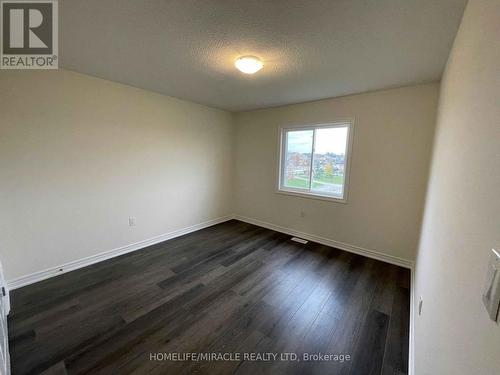 4 - 205 Thames Way, Hamilton, ON - Indoor Photo Showing Other Room