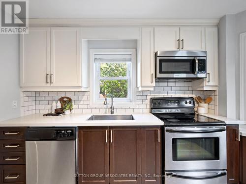 48D Crawford Street, Toronto, ON - Indoor Photo Showing Kitchen With Stainless Steel Kitchen