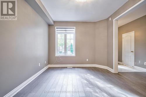 27 Lindcrest Manor, Markham, ON - Indoor Photo Showing Other Room