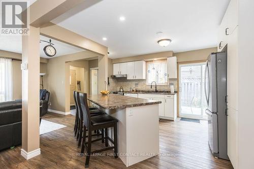 33 Roslyn Road, Barrie, ON - Indoor Photo Showing Other Room