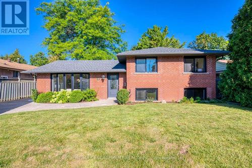 33 Sewell Drive, Oakville, ON - Outdoor