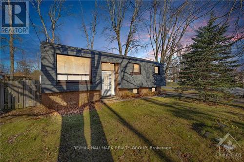 1 Haggart Street, Perth, ON - Outdoor