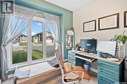 411 Nicklaus Drive, Warman, SK - Indoor Photo Showing Office