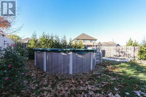 68 Peach Tree Boulevard, St. Thomas, ON - Outdoor With Above Ground Pool