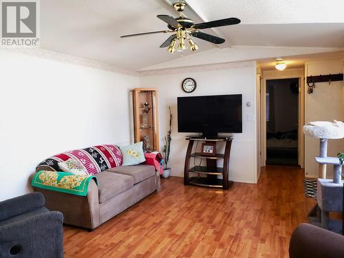 121 7817 S 97 Highway, Prince George, BC - Indoor Photo Showing Living Room