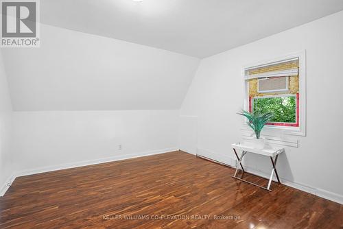 1136 Bronte Road, Oakville, ON - Indoor Photo Showing Other Room